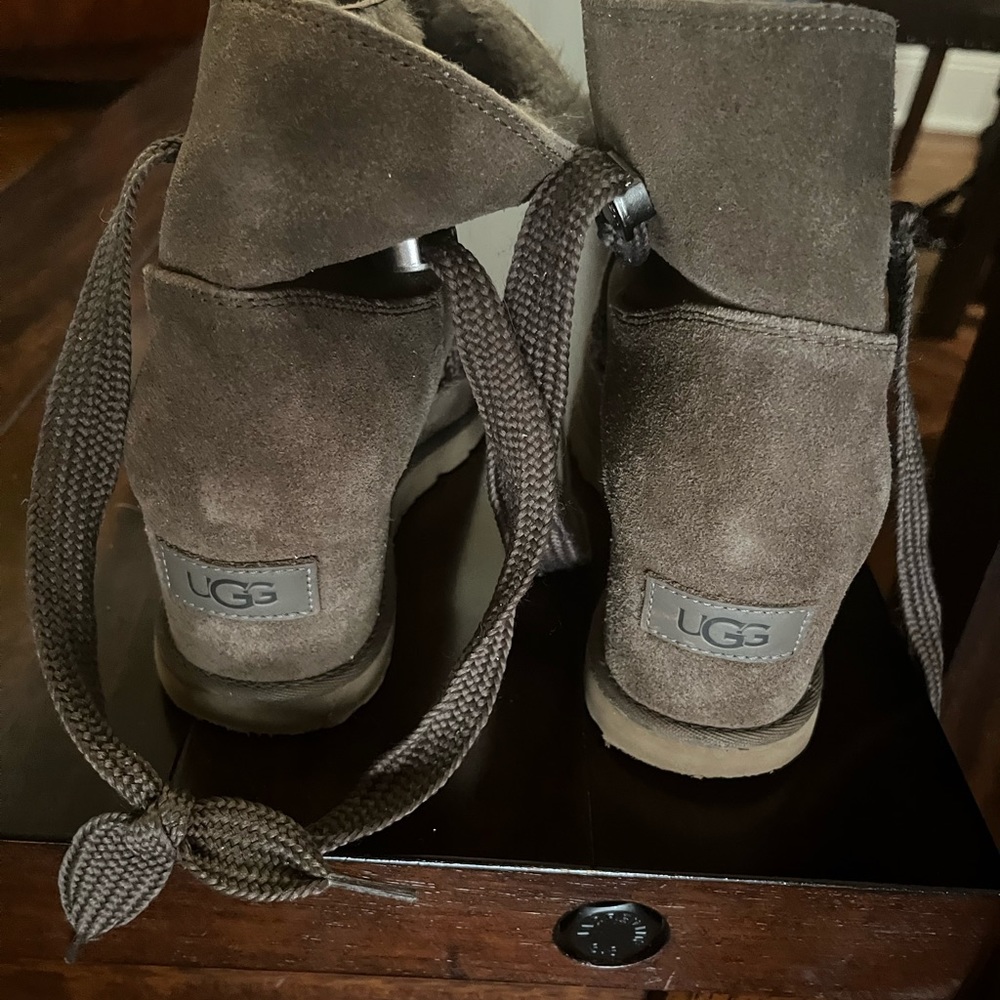 Uggs women size 8.5